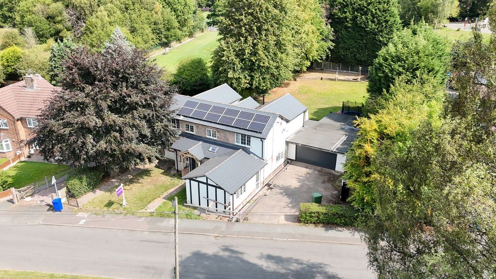 Property photo 1 of 32