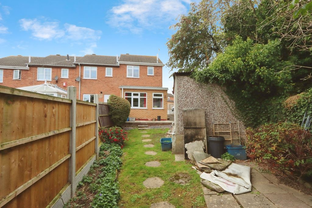 Property photo 2 of 17 Photo