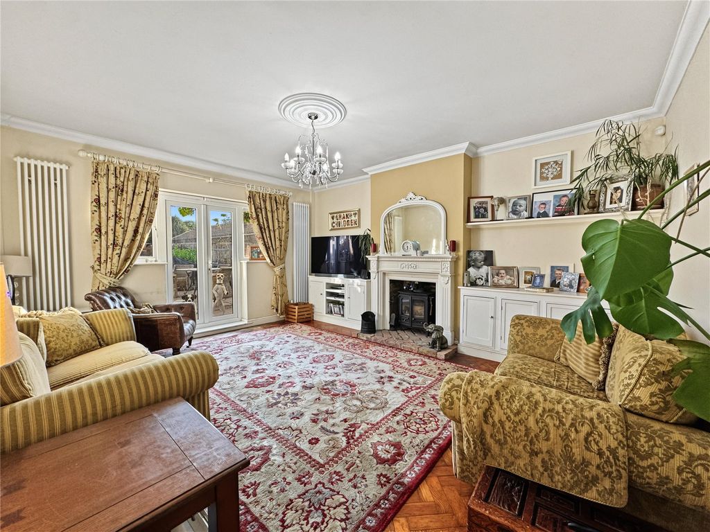 Property photo 2 of 29 Picture No. 10