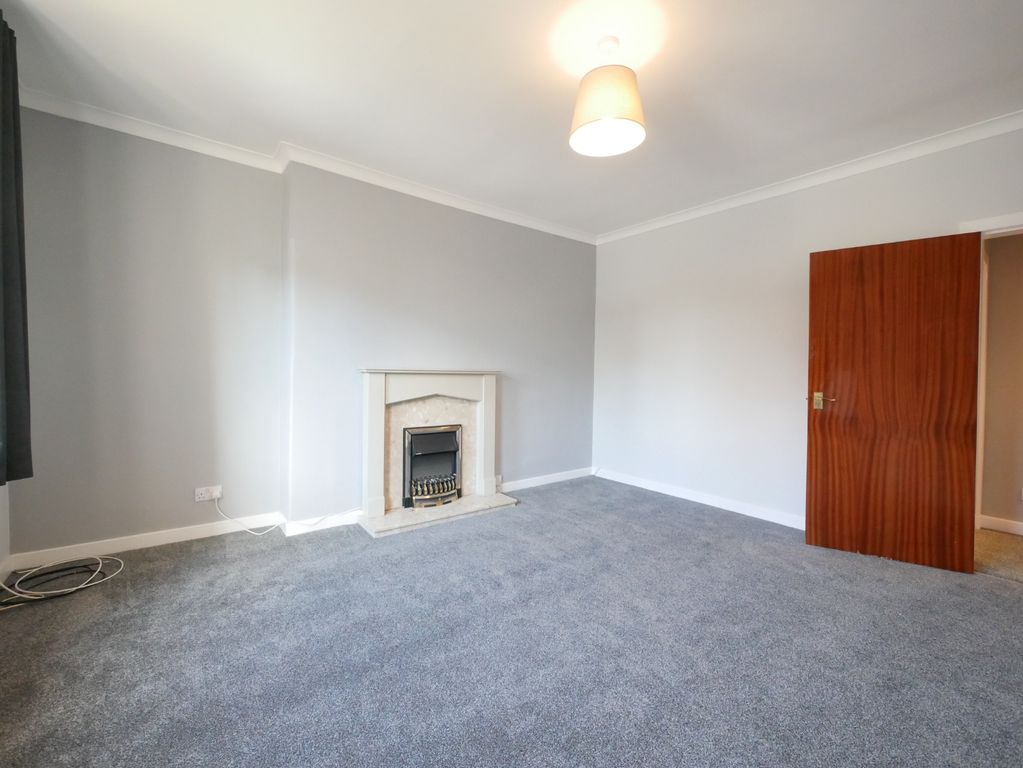 Property photo 3 of 12 Photo 3