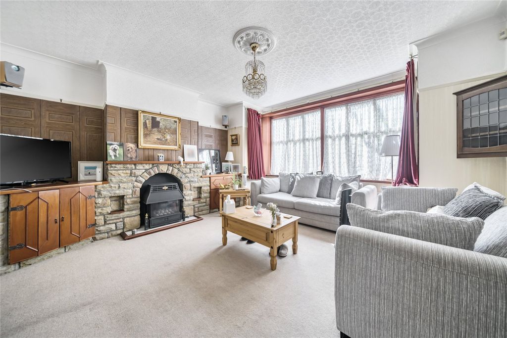 Property photo 2 of 16 Picture No. 04