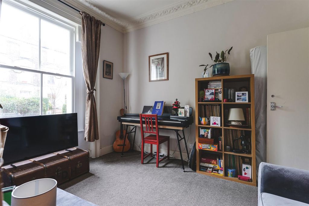 Property photo 2 of 12 7A Horton Road-1.Jpg