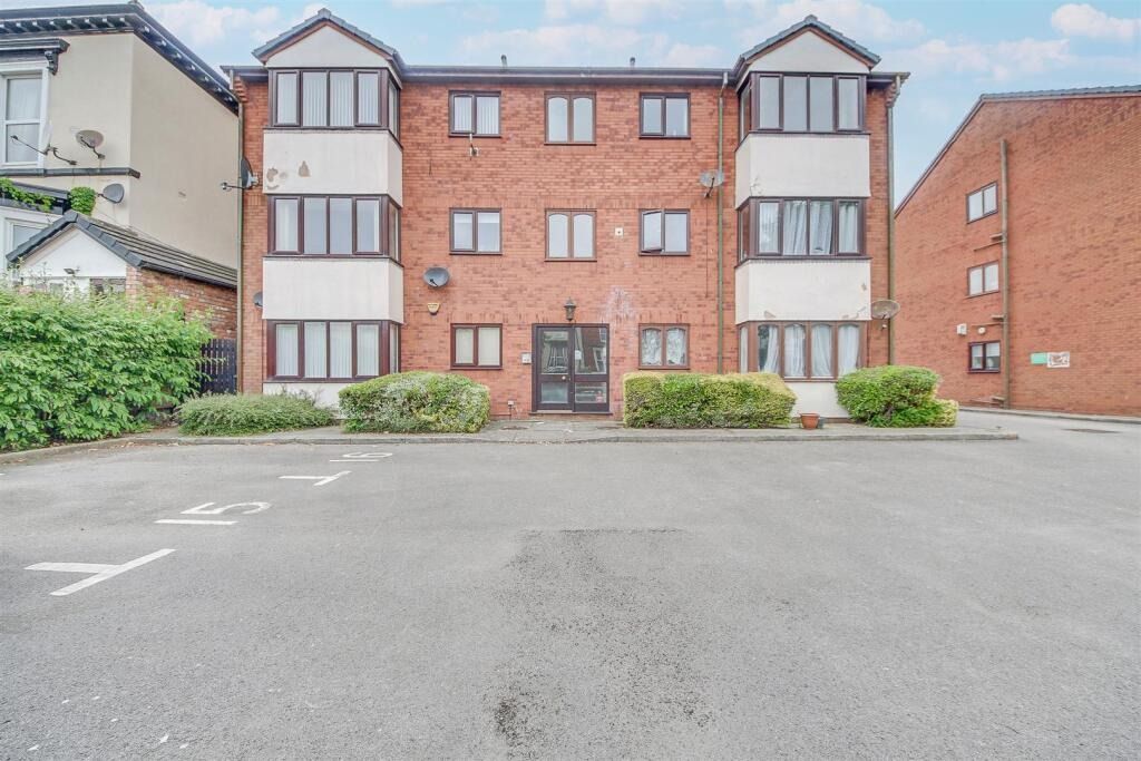 Property photo 1 of 14 4312330