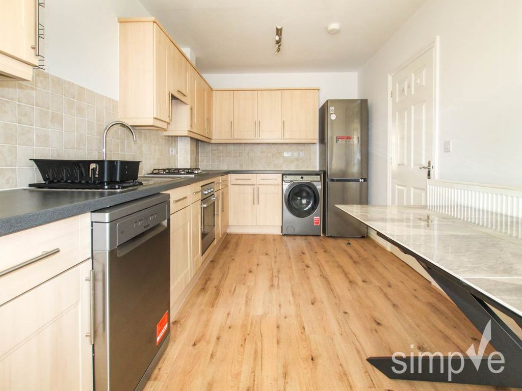 Property photo 1 of 16 Img_7824