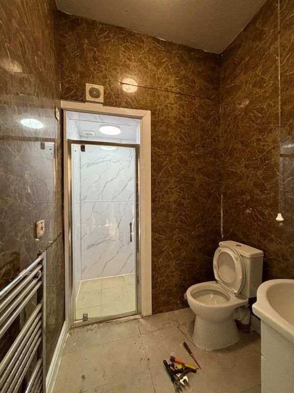 Property photo 3 of 3