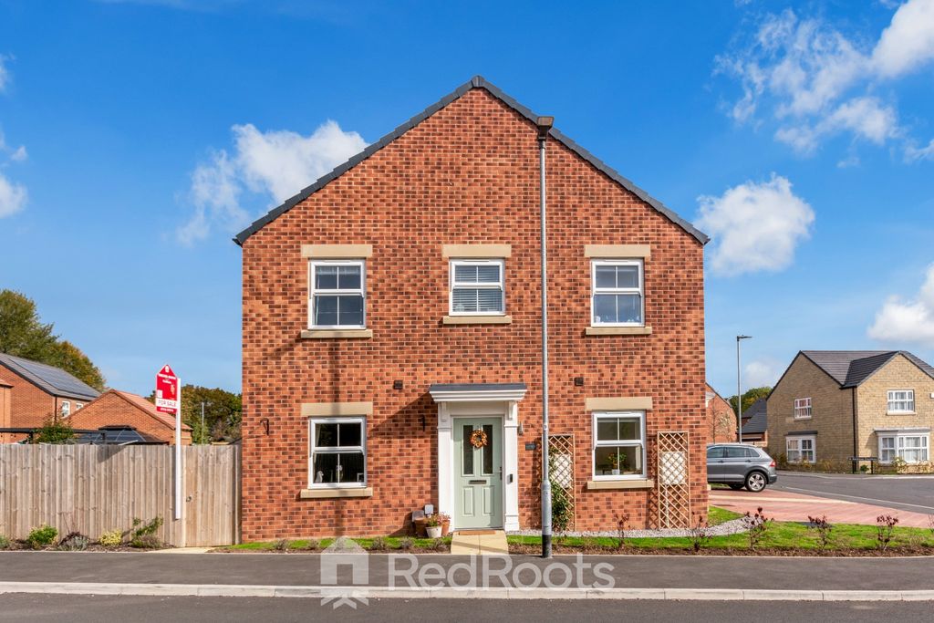 Property photo 1 of 19 4588350
