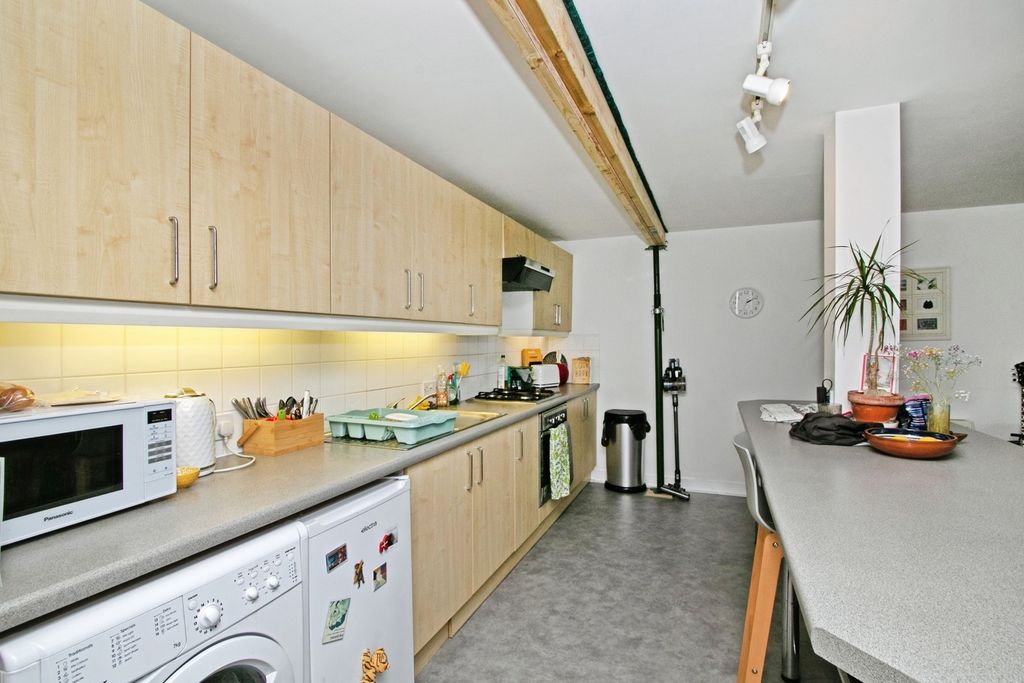 Property photo 2 of 15 Pbox-Img.Jpg