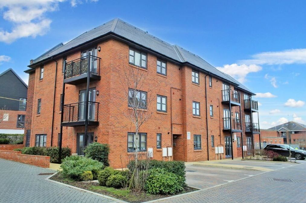 Property photo 1 of 7 1