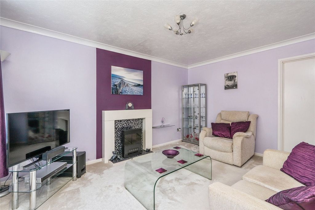 Property photo 2 of 13 Picture No. 22