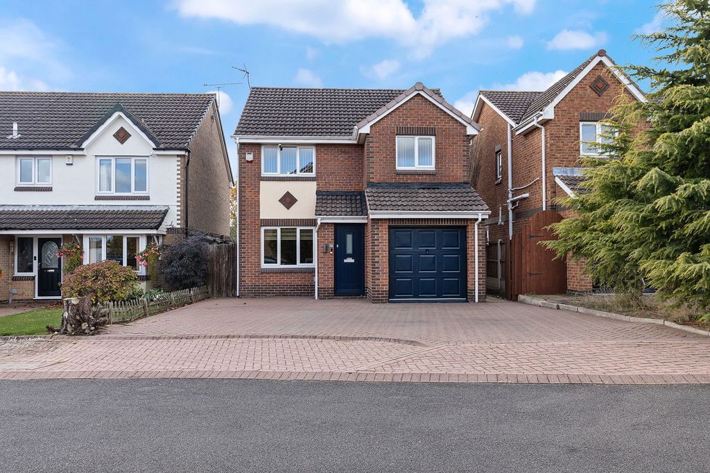 Property photo 1 of 22