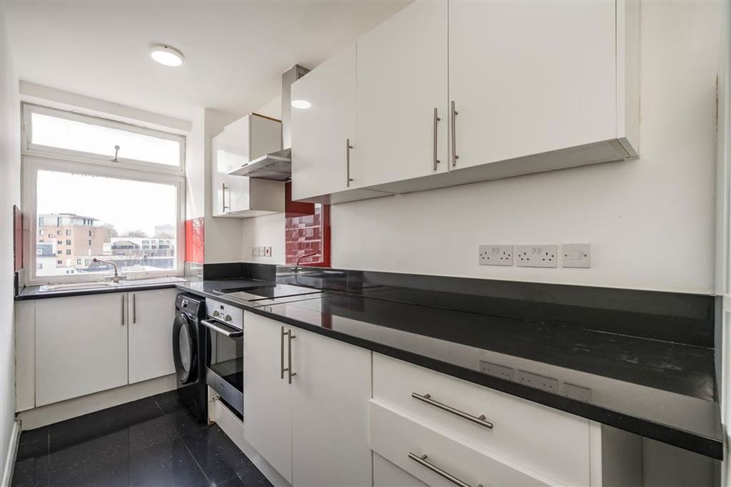 Property photo 3 of 5