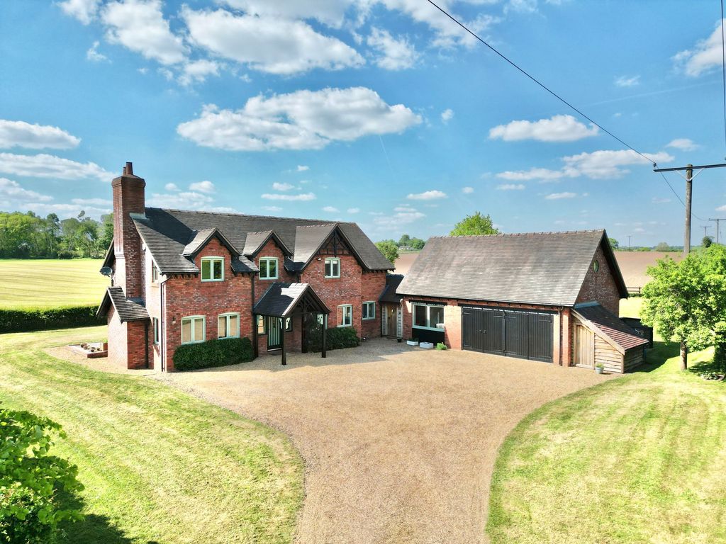 Property photo 1 of 35