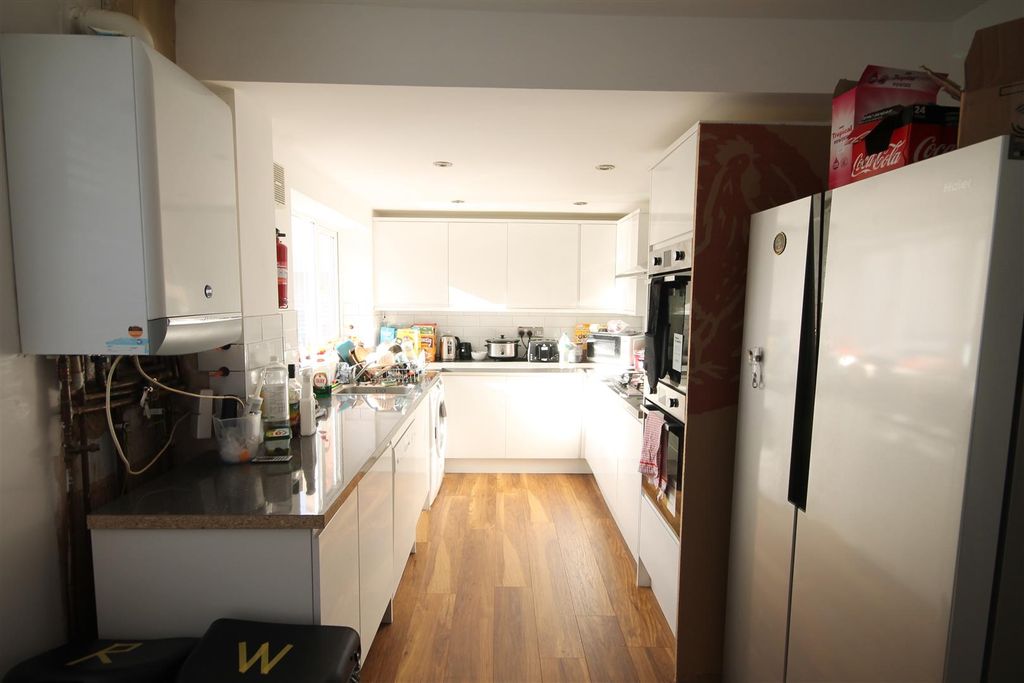 Property photo 3 of 10 5.Jpg