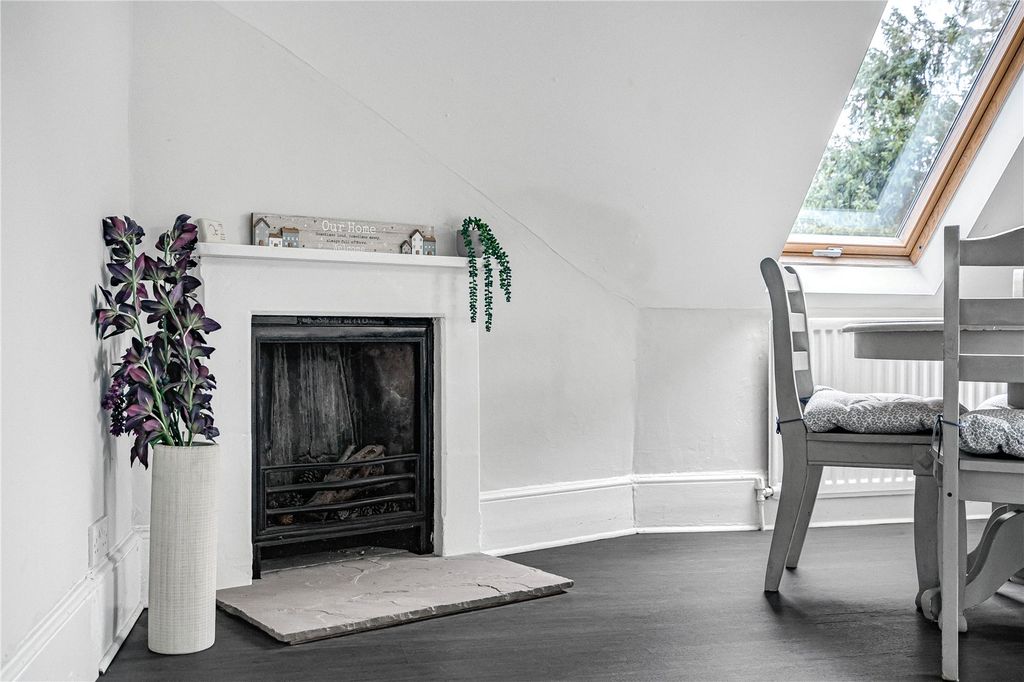 Property photo 3 of 16 Picture No. 18