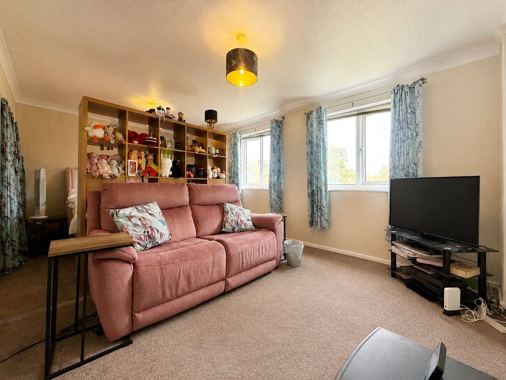 Property photo 2 of 8 Picture No. 09