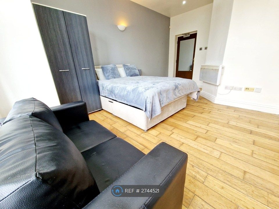 Property photo 2 of 5