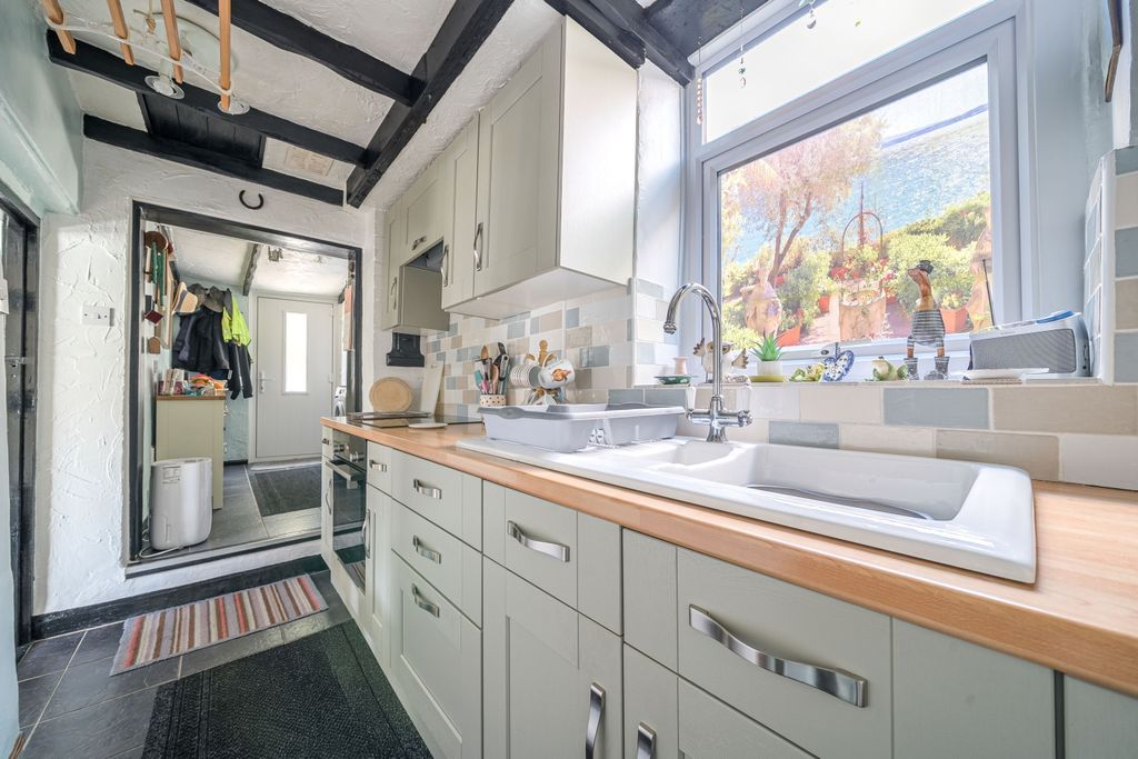 Property photo 3 of 20 1438662-7-69d678A71E643