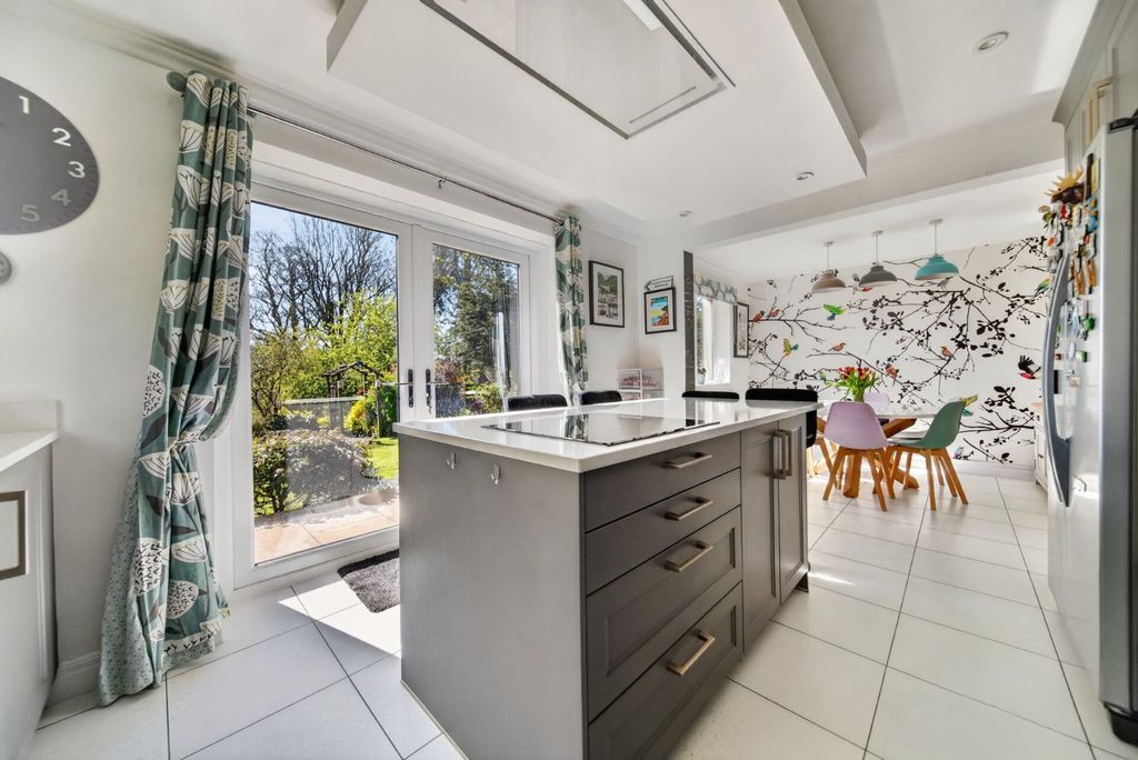 Property photo 2 of 35 Picture No. 53