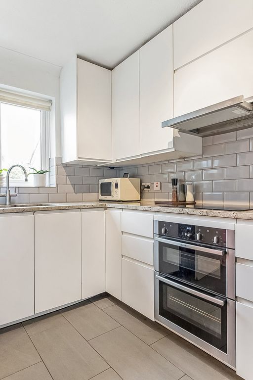Property photo 2 of 45