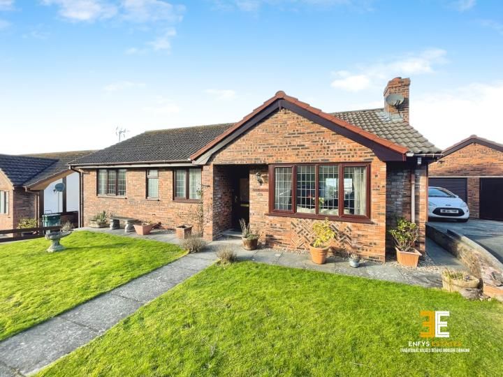 Property photo 3 of 36