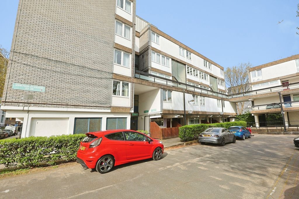 Property photo 1 of 17 Pbox-Img.Jpg