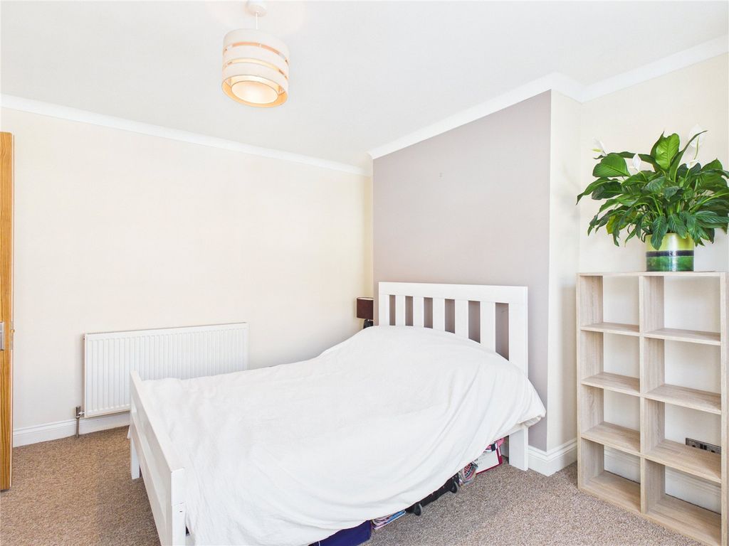 Property photo 2 of 16 Picture No. 02