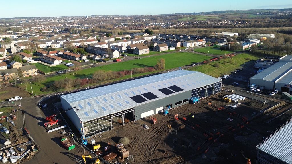 Property photo 1 of 9 Photo 7