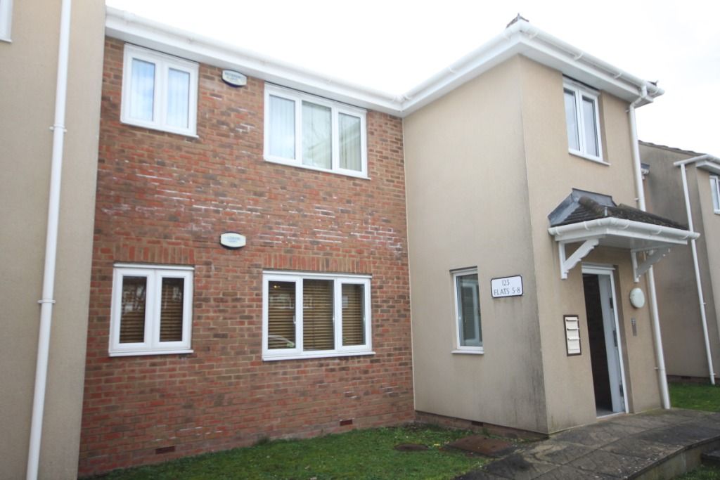 Property photo 1 of 11