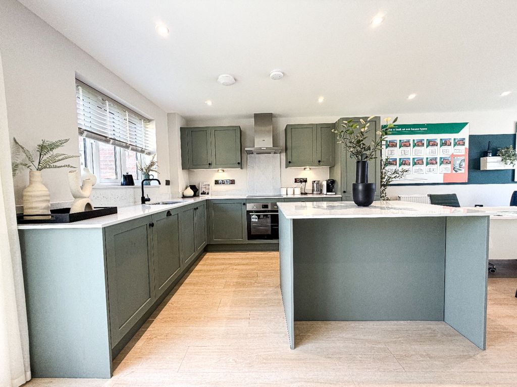 Property photo 3 of 28 5329485