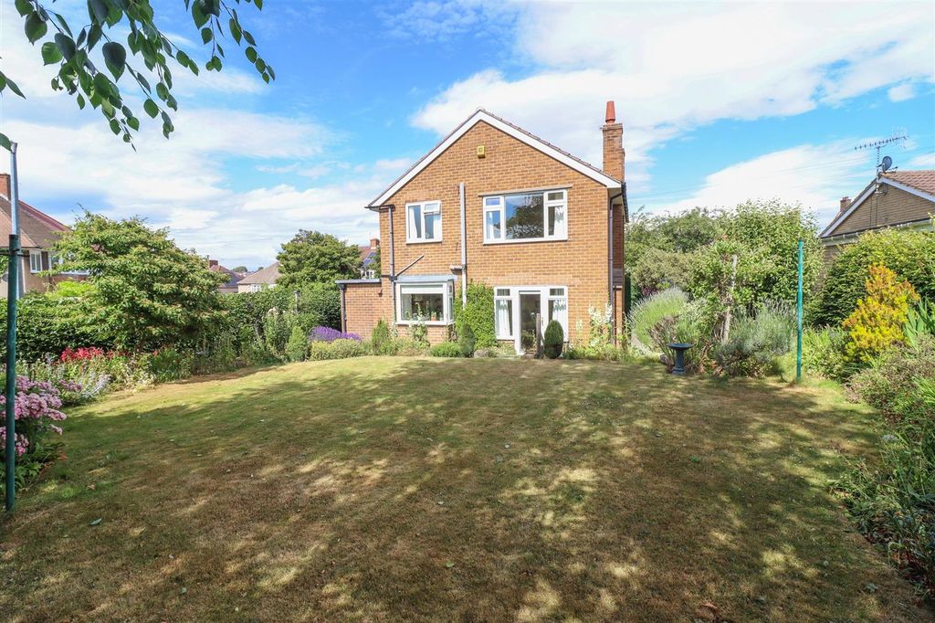 Property photo 3 of 21