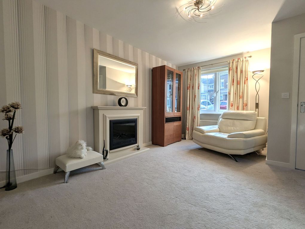 Property photo 3 of 18 Photograph 3