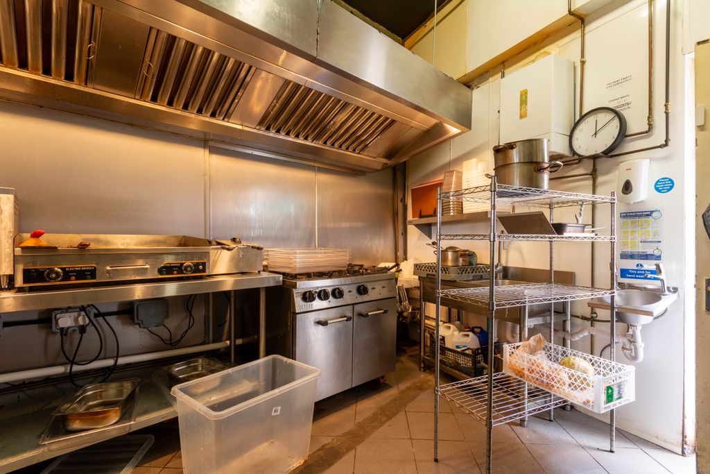 Property photo 3 of 3