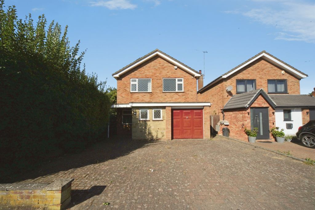 Property photo 1 of 17