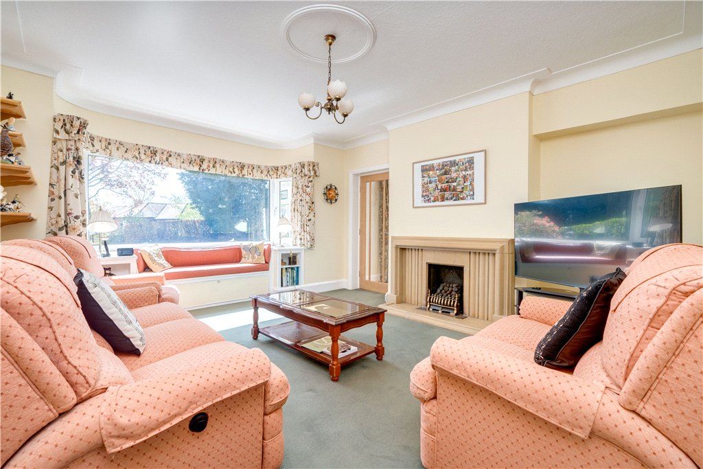 Property photo 2 of 23 Picture No. 43