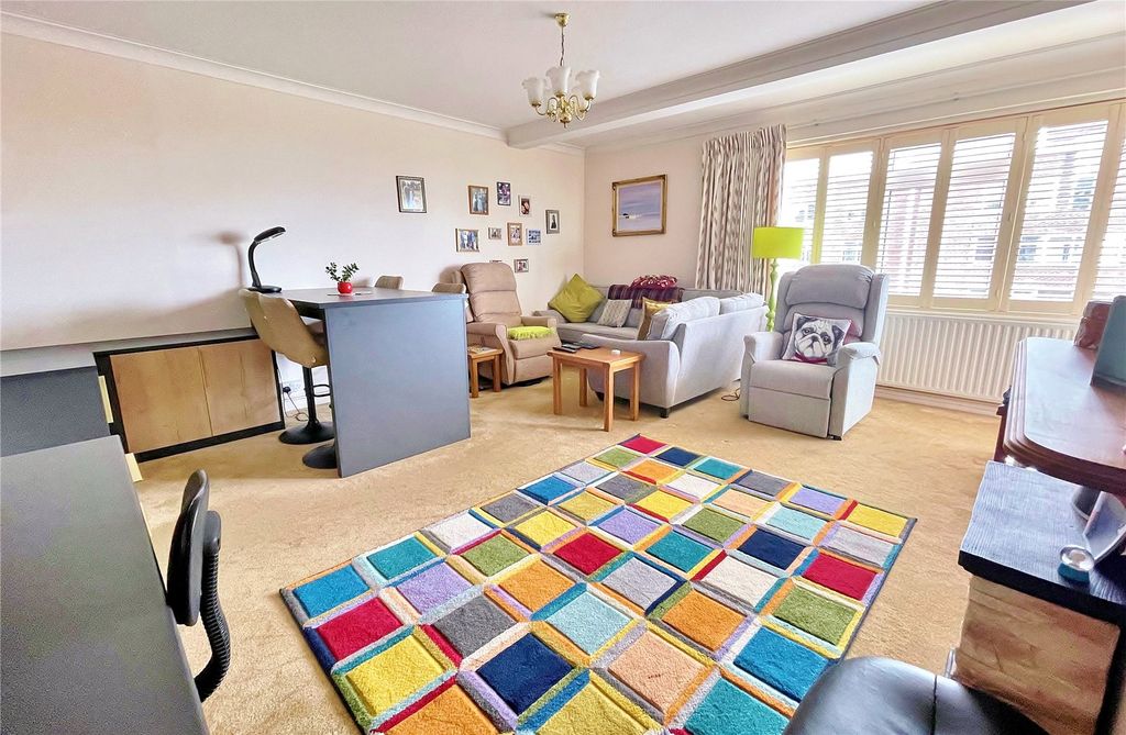 Property photo 2 of 15 Picture No. 29