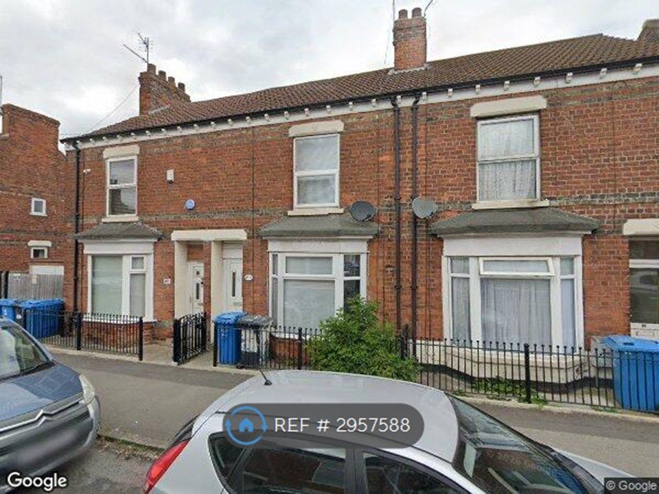 Property photo 2 of 18