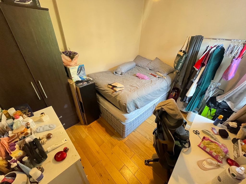 Property photo 2 of 4