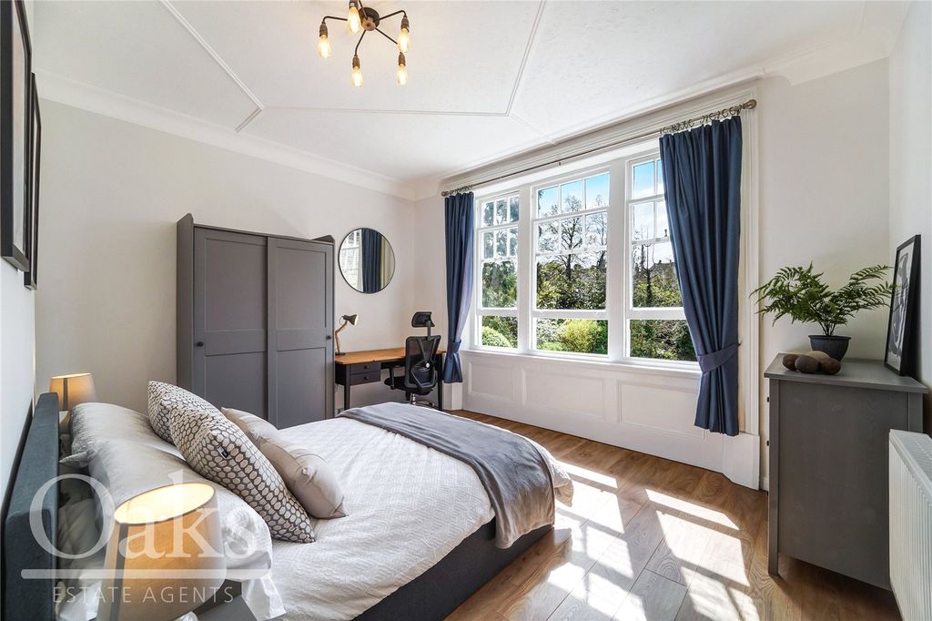 Property photo 2 of 10 Picture No. 08