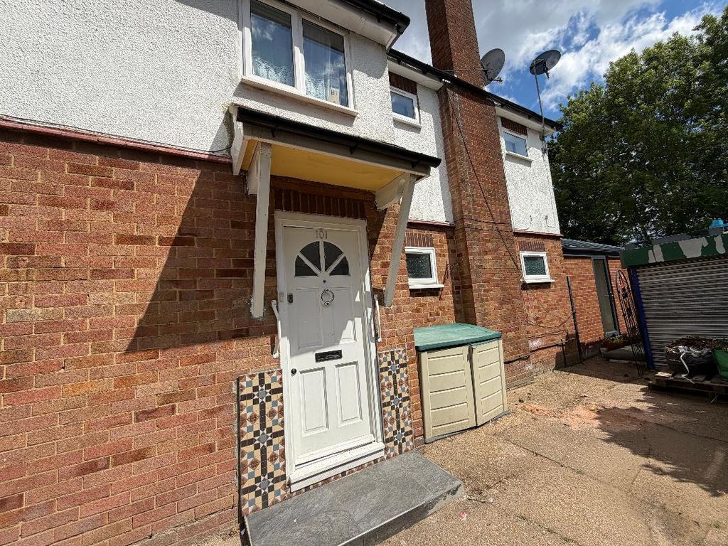 Property photo 2 of 11 Photo 2