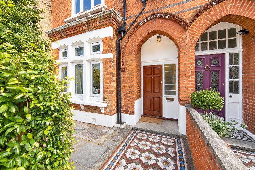 Property photo 2 of 7