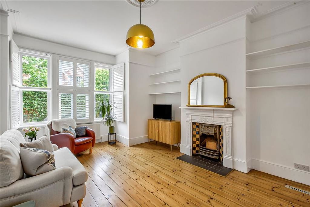 Property photo 2 of 10