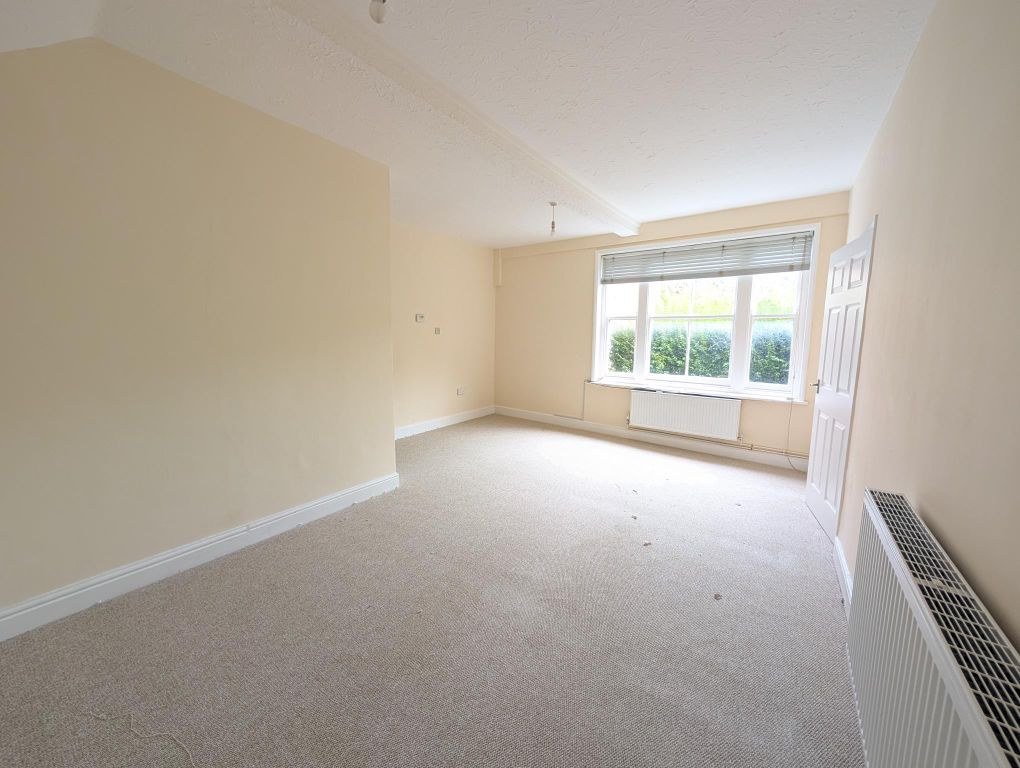 Property photo 3 of 6 Image