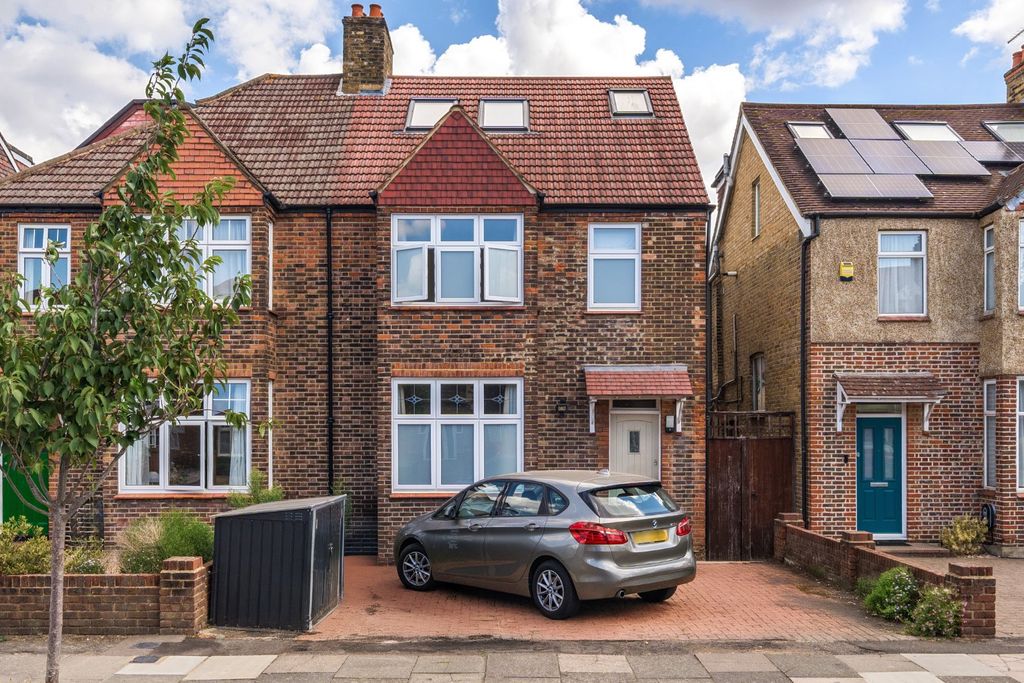 Property photo 1 of 17 Picture No. 26