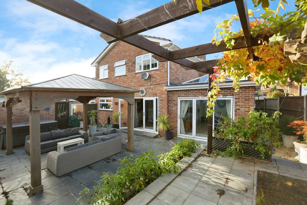 Property photo 1 of 17 Photo