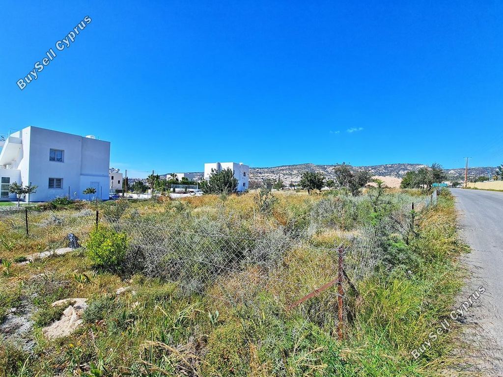 Property photo 2 of 5