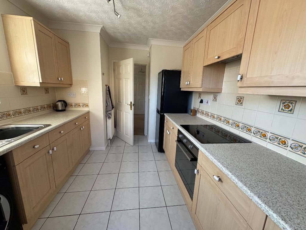 Property photo 3 of 16