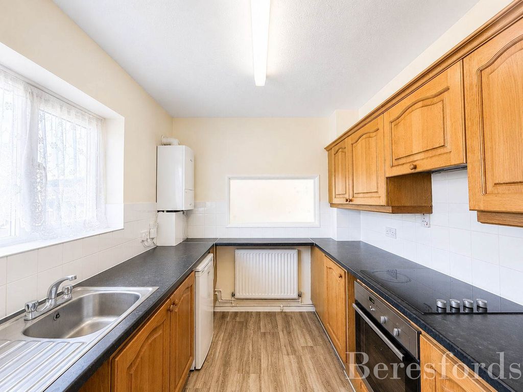 Property photo 3 of 16 Picture No. 46