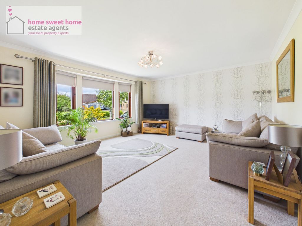 Property photo 2 of 49
