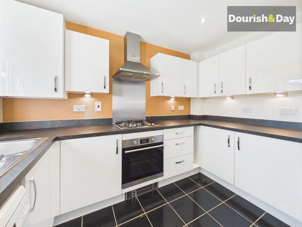 Property photo 2 of 13 Kitchen