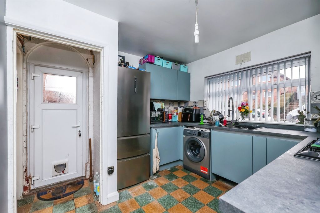 Property photo 2 of 14